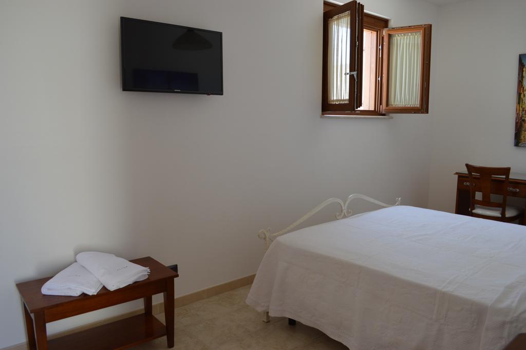 Le Terrazze Miramare B&B Torre Canne Room photo