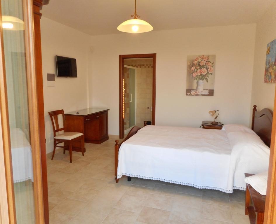 Le Terrazze Miramare B&B Torre Canne Room photo